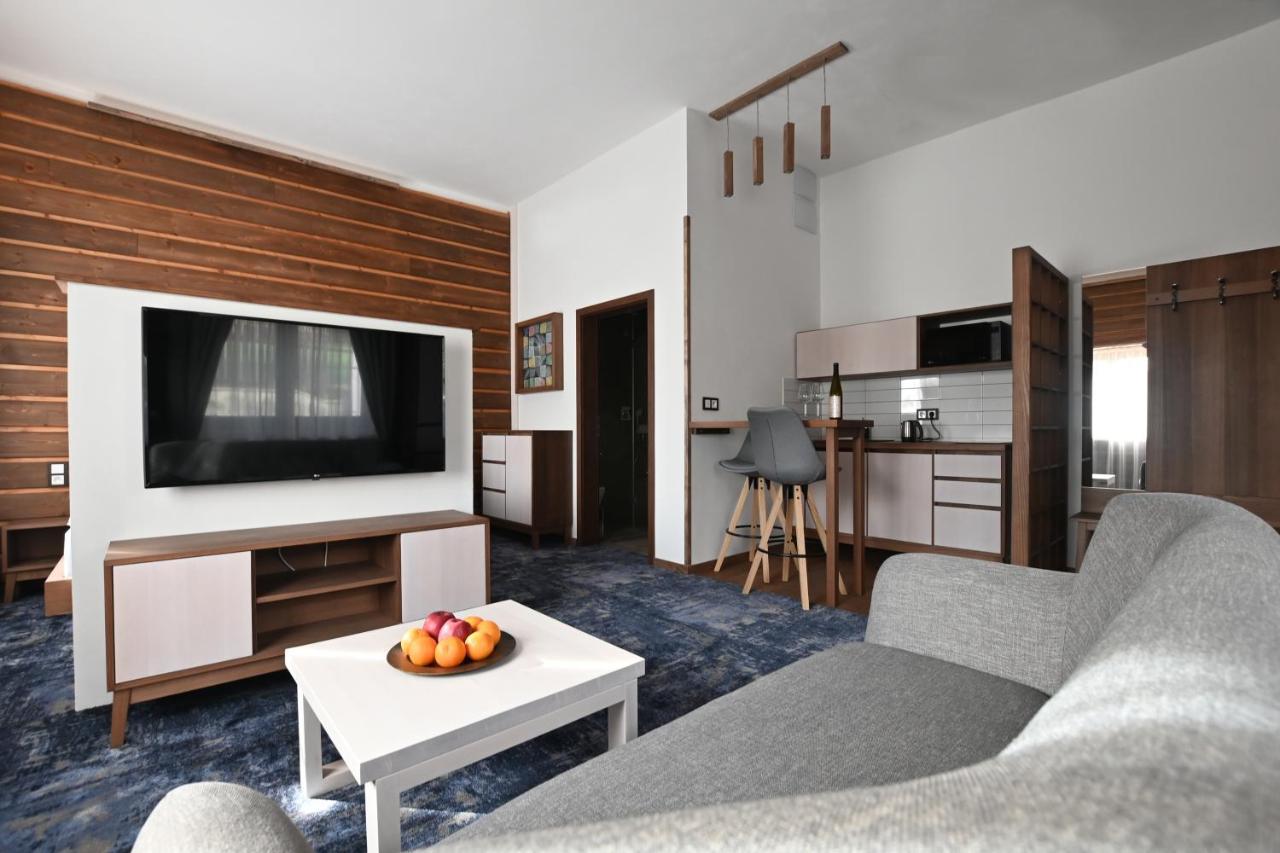 Apartmany Spessart ホムトフ エクステリア 写真