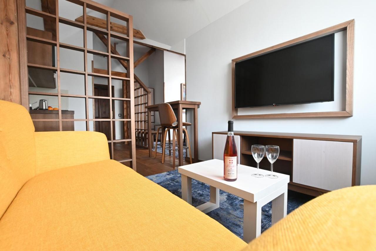 Apartmany Spessart ホムトフ エクステリア 写真