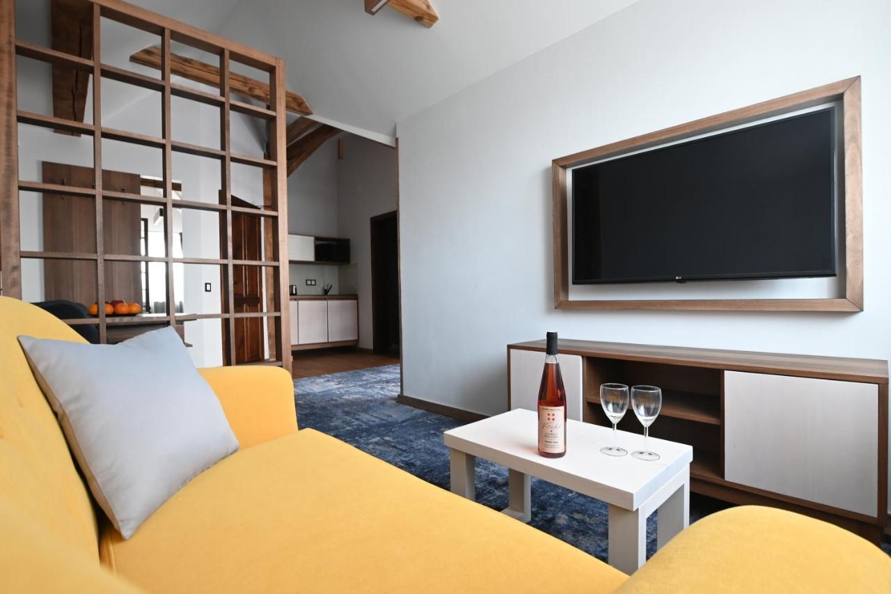 Apartmany Spessart ホムトフ エクステリア 写真