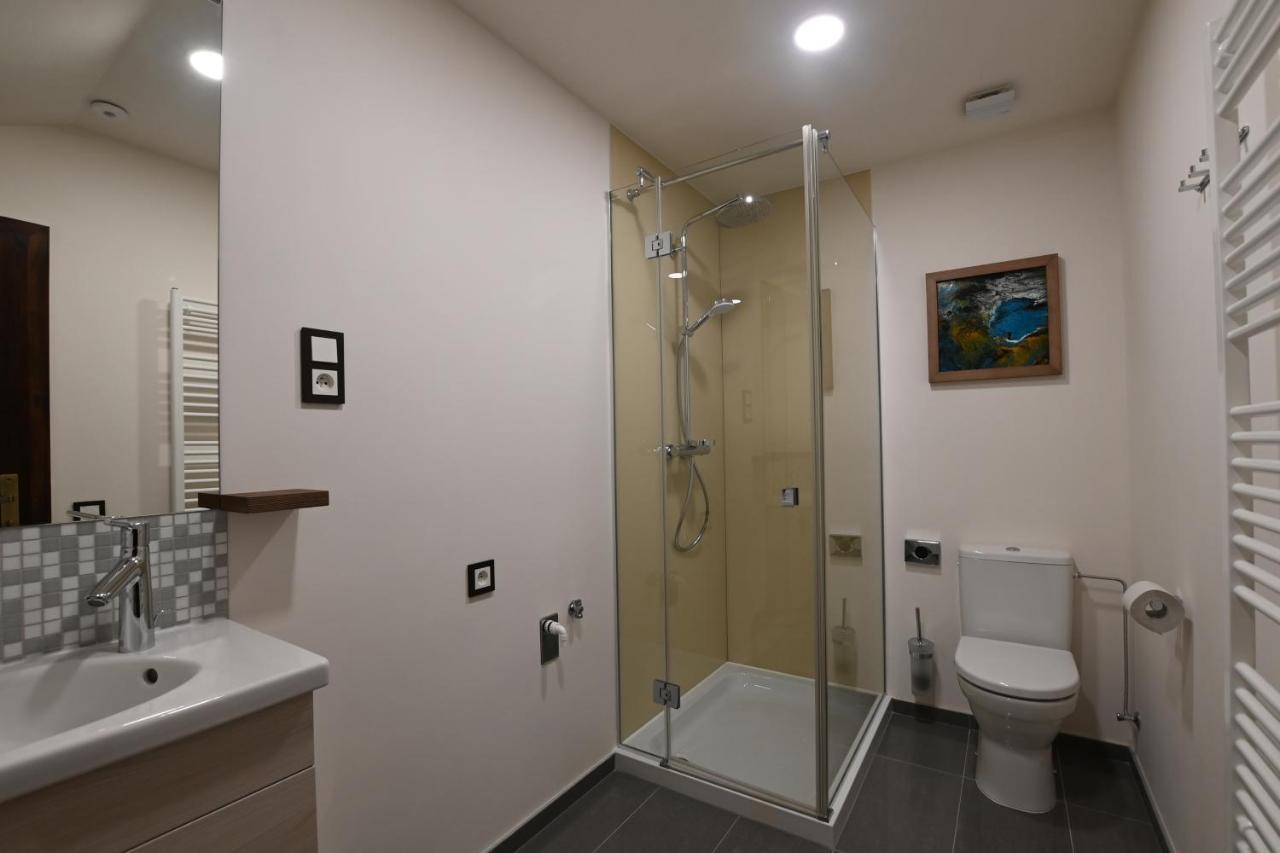 Apartmany Spessart ホムトフ エクステリア 写真