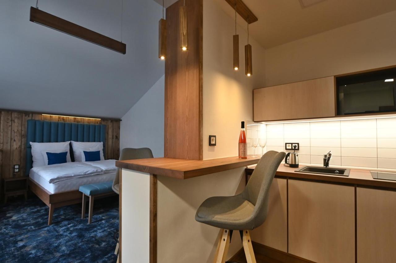 Apartmany Spessart ホムトフ エクステリア 写真