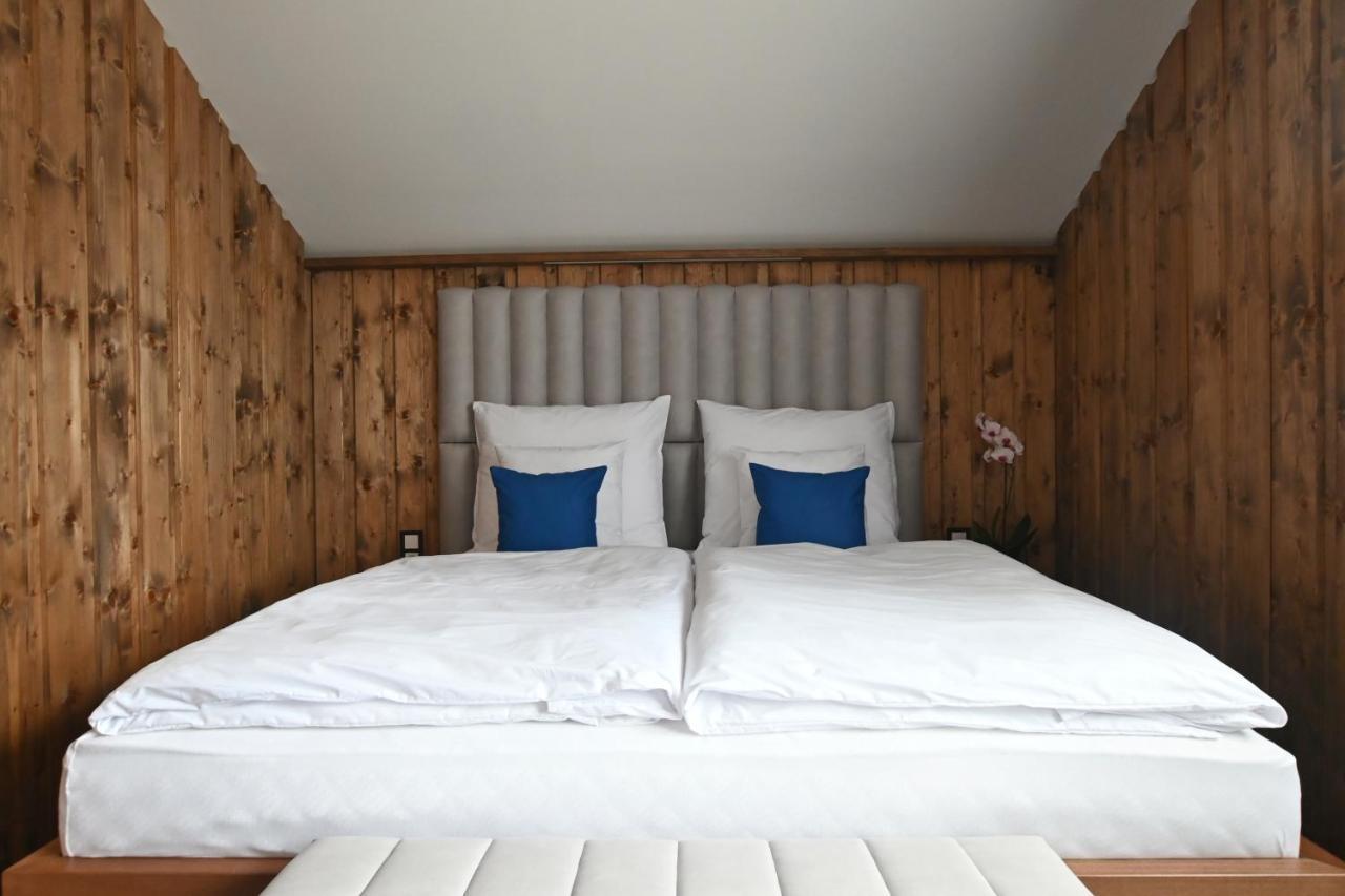 Apartmany Spessart ホムトフ エクステリア 写真
